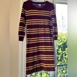 XS jcrew midi dress - good condition. Some “fuzzies” from wear. See last photo.